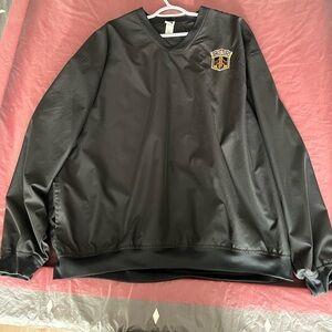 Giants 2010 worlds series championship pullover. Coors Light promo badging.